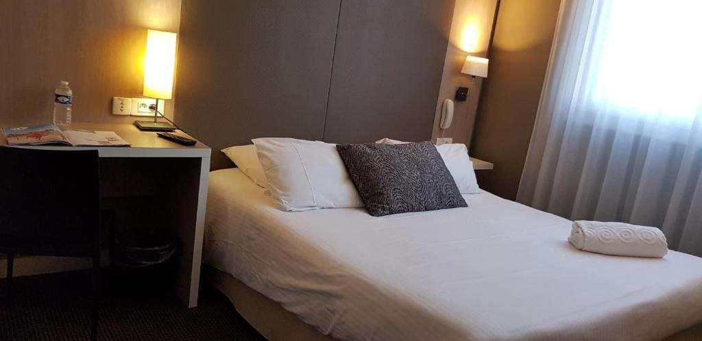 L'Hotel Bristol ก็อง ห้อง รูปภาพ