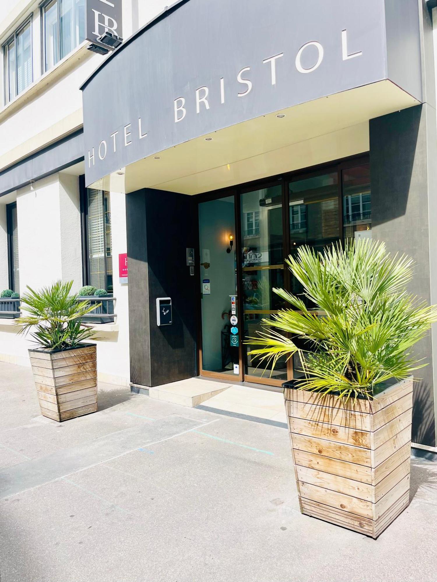 L'Hotel Bristol ก็อง ภายนอก รูปภาพ