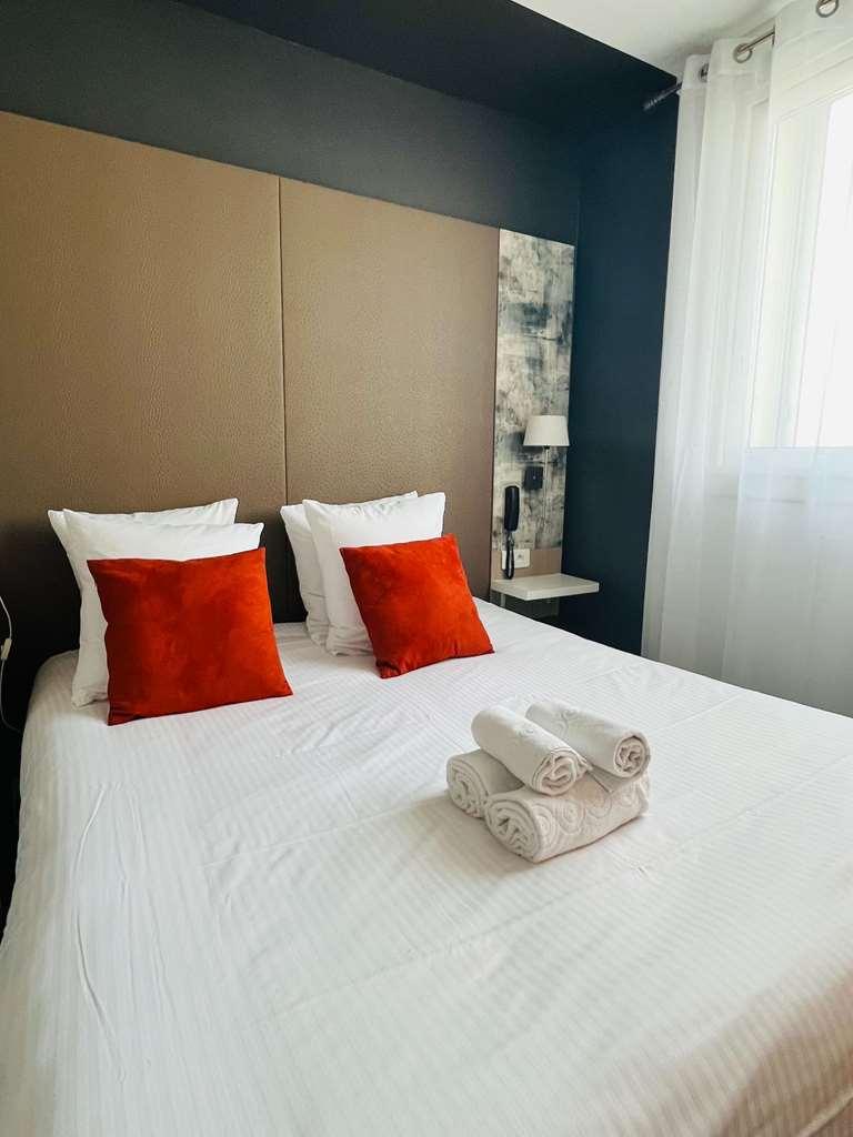 L'Hotel Bristol ก็อง ห้อง รูปภาพ